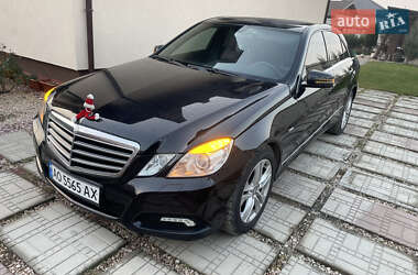 Седан Mercedes-Benz E-Class 2010 в Ужгороде