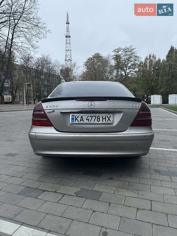 Седан Mercedes-Benz E-Class 2004 в Дніпрі
