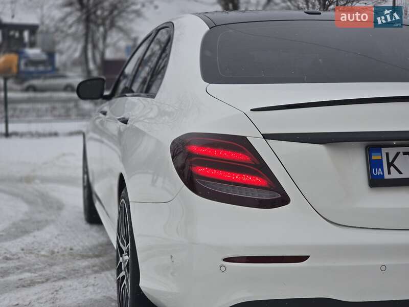 Седан Mercedes-Benz E-Class 2018 в Коломиї