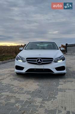 Седан Mercedes-Benz E-Class 2015 в 