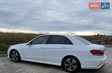 Седан Mercedes-Benz E-Class 2015 в 