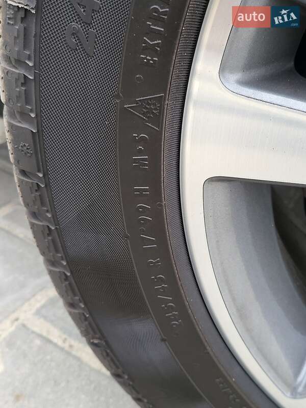 Седан Mercedes-Benz E-Class 2015 в Рівному