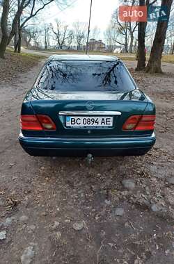 Седан Mercedes-Benz E-Class 1996 в 