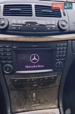 Седан Mercedes-Benz E-Class 2006 в Харкові