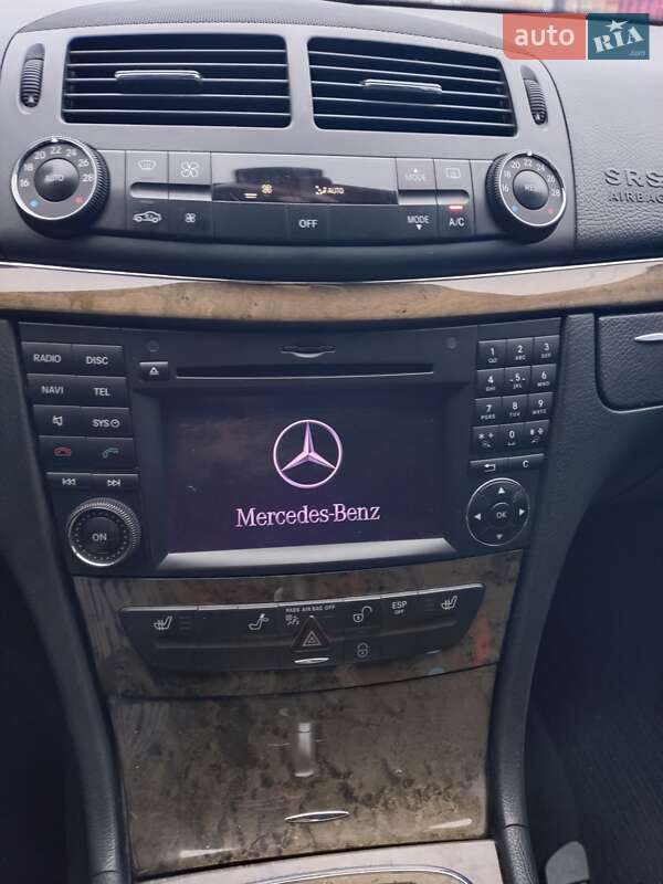 Седан Mercedes-Benz E-Class 2006 в Харькове