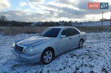 Седан Mercedes-Benz E-Class 1997 в Золотоноші