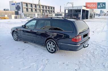 Універсал Mercedes-Benz E-Class 2000 в Львові