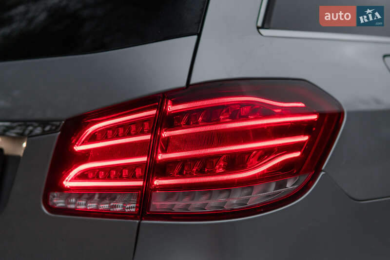 Универсал Mercedes-Benz E-Class 2013 в Хмельницком