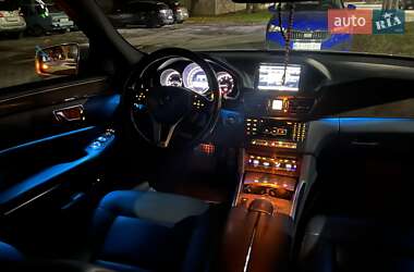 Универсал Mercedes-Benz E-Class 2013 в 