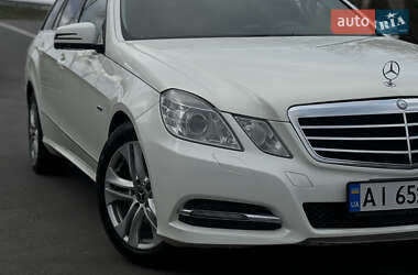 Універсал Mercedes-Benz E-Class 2011 в Києві