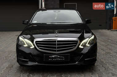 Седан Mercedes-Benz E-Class 2013 в Киеве