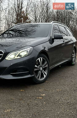 Универсал Mercedes-Benz E-Class 2013 в Ивано-Франковске