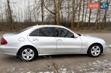 Седан Mercedes-Benz E-Class 2008 в Киеве