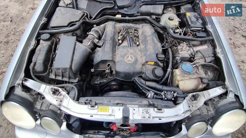 Седан Mercedes-Benz E-Class 2000 в Черкассах