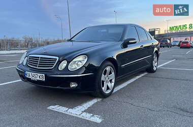 Седан Mercedes-Benz E-Class 2003 в Києві