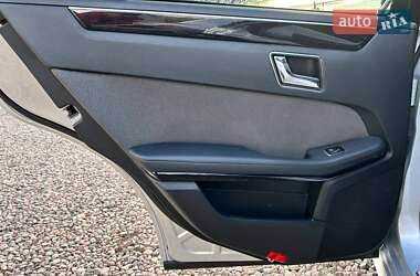 Седан Mercedes-Benz E-Class 2010 в 