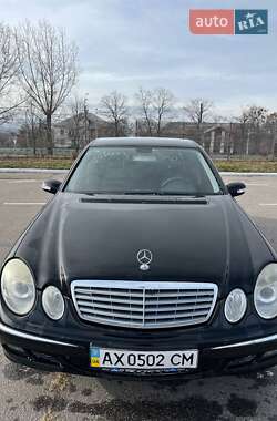 Седан Mercedes-Benz E-Class 2005 в Харкові