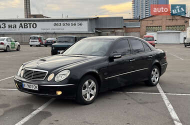 Седан Mercedes-Benz E-Class 2003 в Киеве