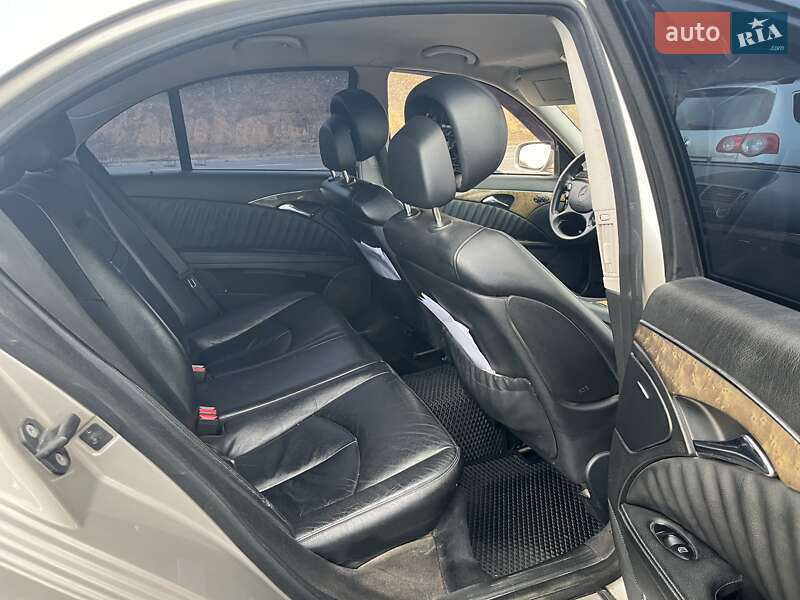 Седан Mercedes-Benz E-Class 2007 в Могилев-Подольске