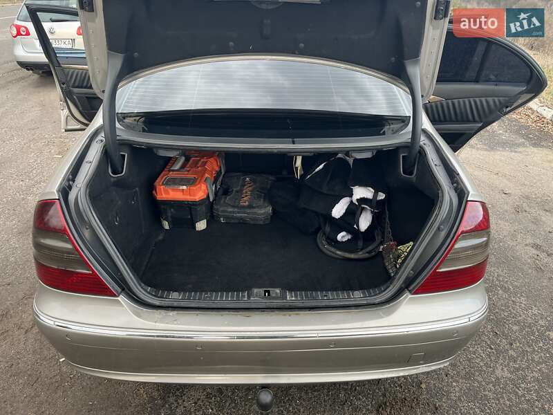 Седан Mercedes-Benz E-Class 2007 в Могилев-Подольске