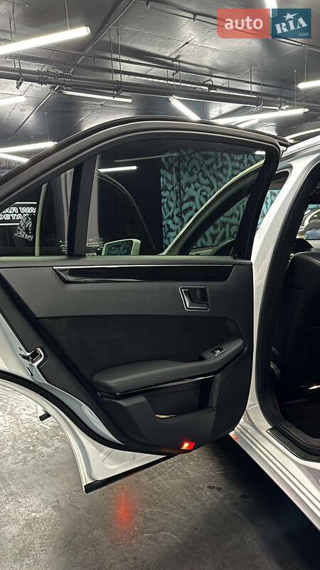 Седан Mercedes-Benz E-Class 2012 в Киеве фото 7 Седан Mercedes-Benz E-Class 2012 в Киеве