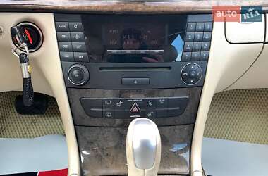 Универсал Mercedes-Benz E-Class 2004 в 