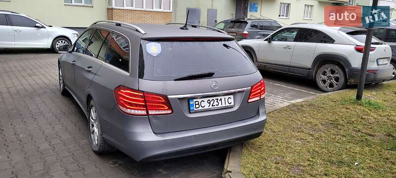 Универсал Mercedes-Benz E-Class 2013 в Новояворовске