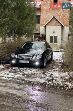 Седан Mercedes-Benz E-Class 2007 в Тернополі