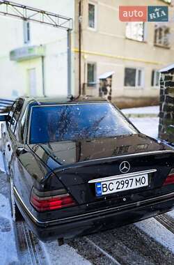 Седан Mercedes-Benz E-Class 1995 в Радивилове