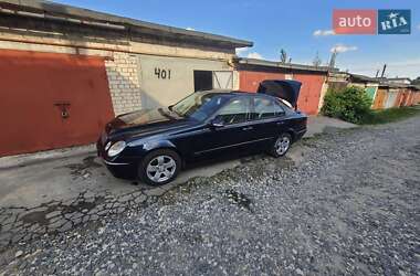 Седан Mercedes-Benz E-Class 2004 в Хмельницькому