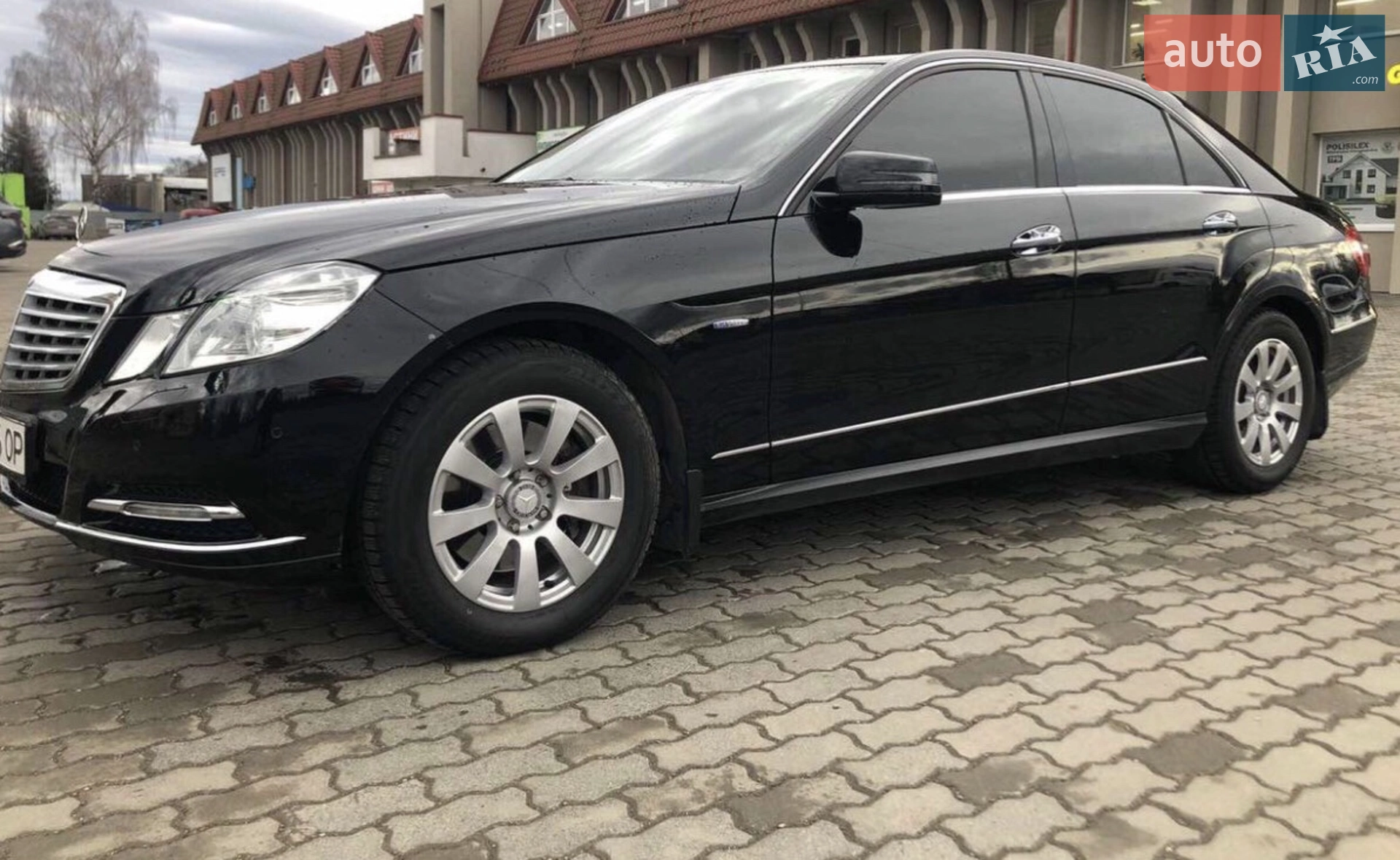 2010 Mercedes-Benz E-klasse - мініатюра 4