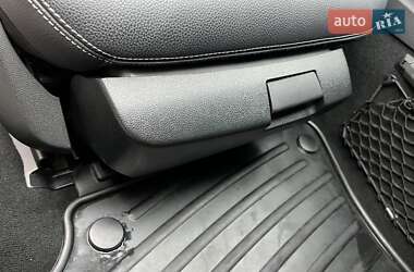Седан Mercedes-Benz E-Class 2013 в 