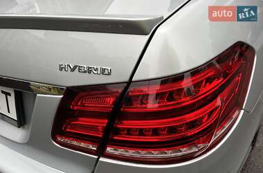 Седан Mercedes-Benz E-Class 2013 в 