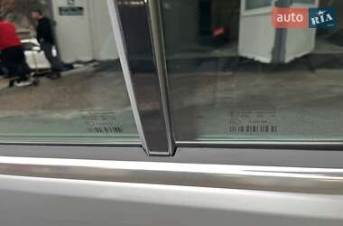 Седан Mercedes-Benz E-Class 2013 в 