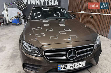 Седан Mercedes-Benz E-Class 2017 в 