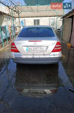 Седан Mercedes-Benz E-Class 2002 в Ізмаїлі