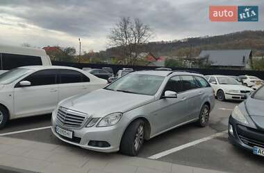 Универсал Mercedes-Benz E-Class 2010 в Тячеве