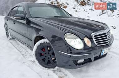 Седан Mercedes-Benz E-Class 2008 в Іршаві