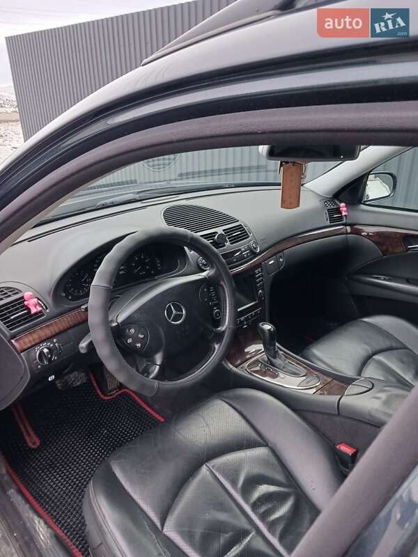 Універсал Mercedes-Benz E-Class 2003 в Товсте