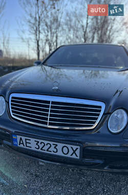 Седан Mercedes-Benz E-Class 2003 в Запоріжжі