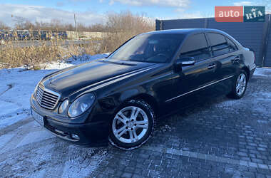 Седан Mercedes-Benz E-Class 2005 в Ужгороді