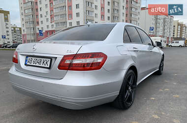 Седан Mercedes-Benz E-Class 2012 в Виннице