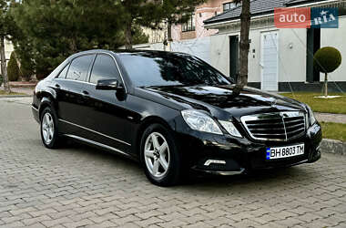 Седан Mercedes-Benz E-Class 2009 в Одессе