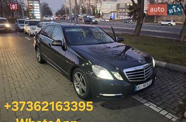 Седан Mercedes-Benz E-Class 2012 в Білгороді-Дністровському