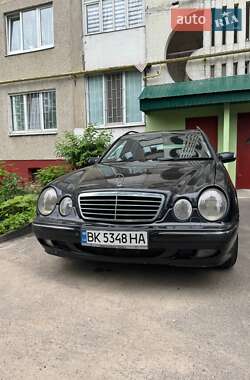 Універсал Mercedes-Benz E-Class 2002 в Рівному