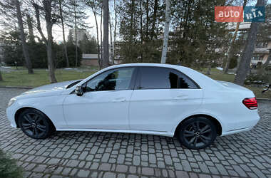 Седан Mercedes-Benz E-Class 2013 в Бориславе