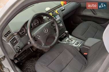 Седан Mercedes-Benz E-Class 2000 в 