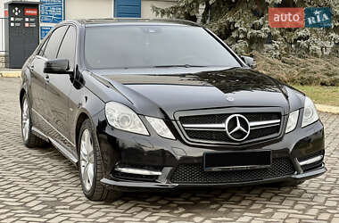 Седан Mercedes-Benz E-Class 2012 в Рівному