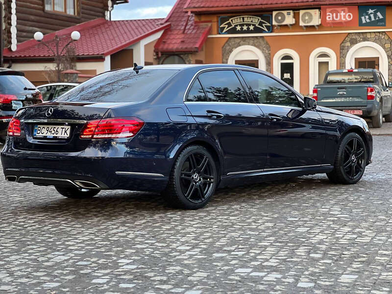 Седан Mercedes-Benz E-Class 2015 в Самборі