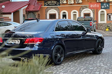 Седан Mercedes-Benz E-Class 2015 в 